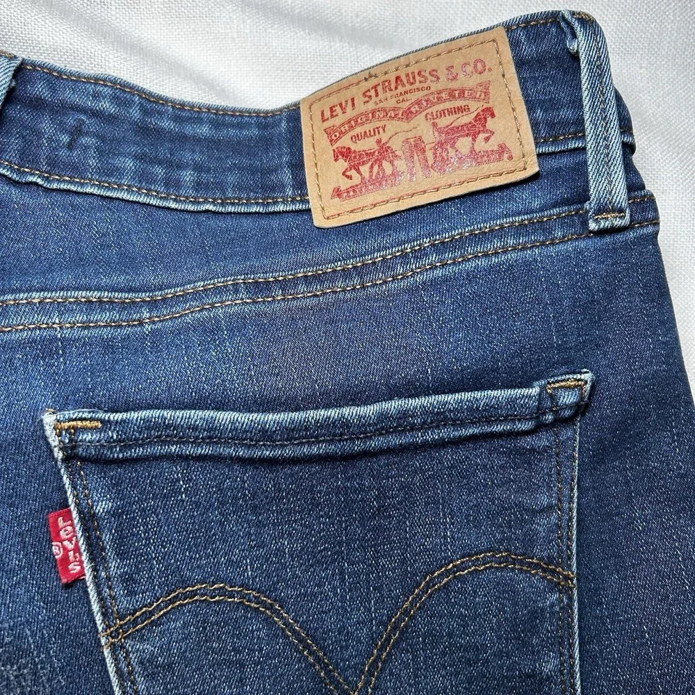 Levi Strauss Skinny Stretch Jeans‎ Womens 8 Blue Denim Mid Rise Zip Fly